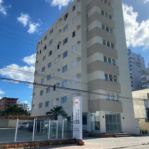 https://flat-pedra-branca.santa-catarina-brasil.com